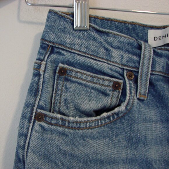 Aritzia Denim Forum The Arlo High Rise Straight Jeans 30L High Waist Size 25 - Picture 8 of 16